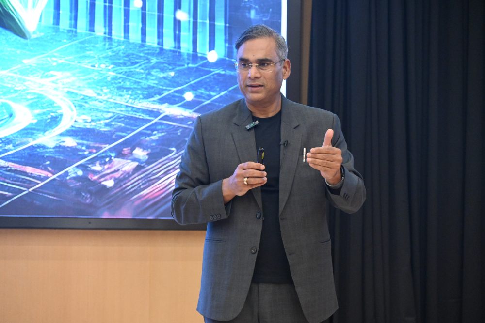 LBSIM Guest Talk: Manoj Gupta on Mindful Leadership and Business Innovation